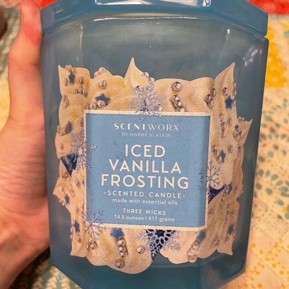 scentworx Accents Iced Vanilla Frosting Candle Poshmark